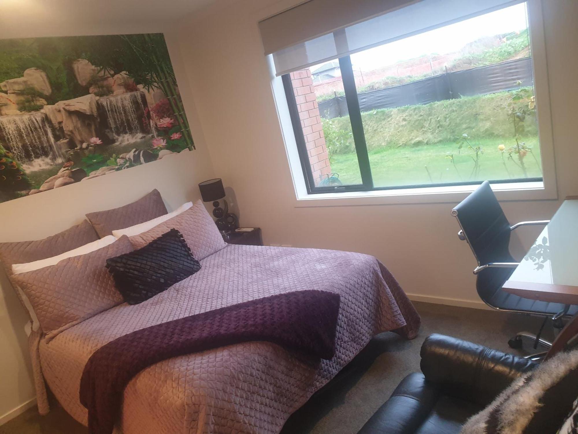 Bed N Breakfast On Pear Tree Lane Hamilton Room photo